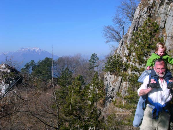 die Mischwälder am unteren Teil des Steiges behindern keinesfalls die Sicht