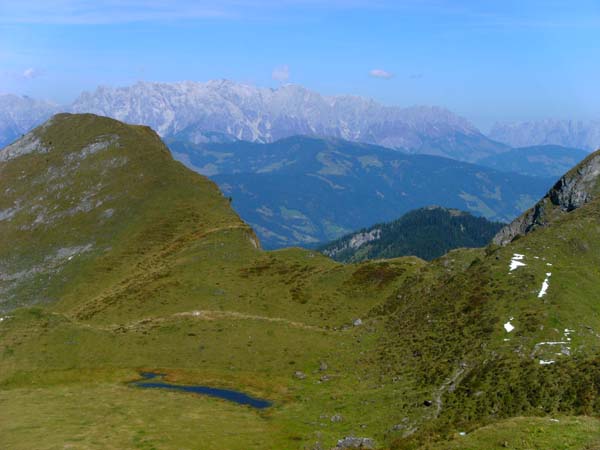 Lieskaralm geg. NNO, Mitterkögerl, Hochkönig und Tennengebirge