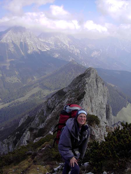 Ulli kurz unterm Bosruck, dahinter Frauenmauer, Gr. Pyhrgas und Scheiblingstein