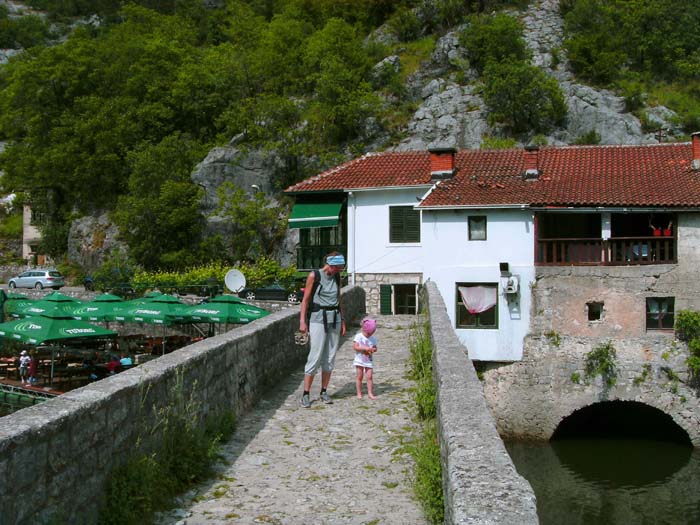 über die alte Brücke geht’s zurück ...