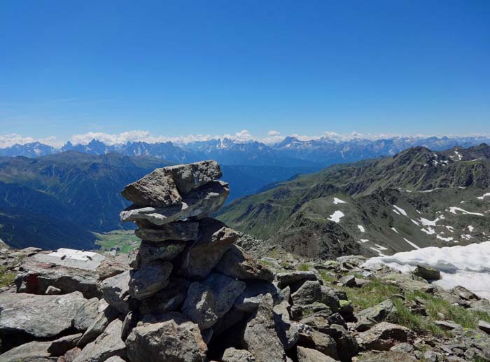 der Kärlskopf überragt das Pfannhorn noch um 16 m