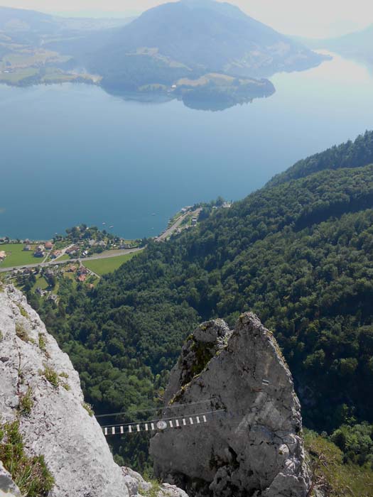 noch ein kurzer Blick auf die Brücke, dann folgt ...