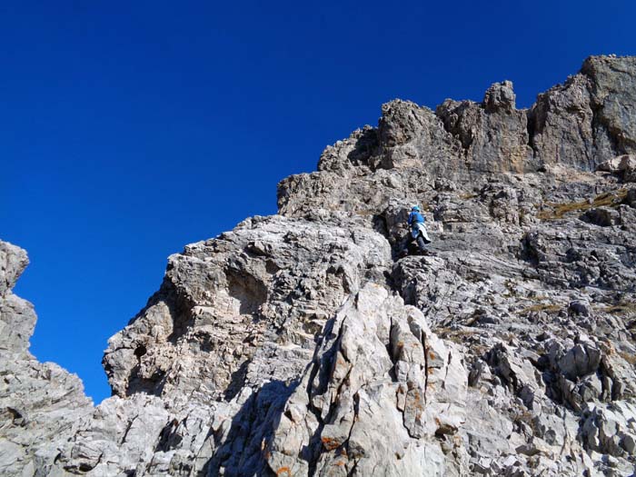 über eine zahme Headwall gelangen wir in Kürze ...