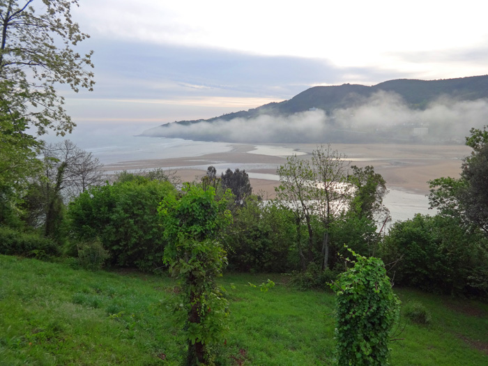 gleich hinter Urdaibai, seit 1984 von der UNESCO zum Biosphärenreservat erklärt ...