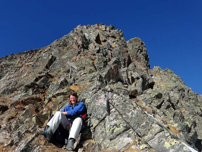 am Einstieg zum SO-Grat; auf 3000 m beinahe sommerliche Bedingungen am Stephanitag