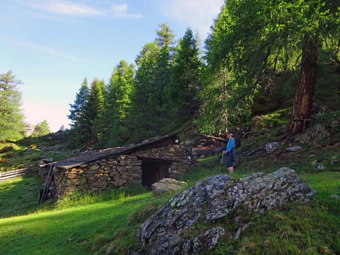 ... in deren Umfeld anlässlich der Erfindung des Herz-Ass-Panoramawegs einige Wege markiert und ausgeschildert wurden, die uns heute zugutekommen ... in deren Umfeld anlässlich der Erfindung des Herz-Ass-Panoramawegs einige Wege markiert und ausgeschildert wurden, die uns heute zugutekommen