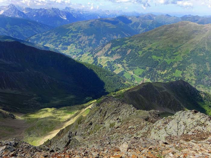 Tiefblick auf unseren Südwestgrat Tiefblick auf unseren Südwestgrat
