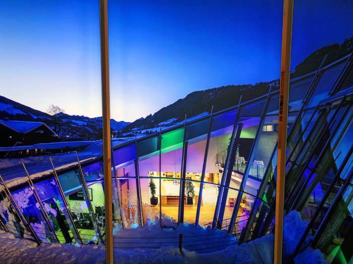 das Kongresszentrum Alpbach ist quasi in die Südflanke der Gratlspitze hineingebaut; wir besteigen den Berg allerdings ...