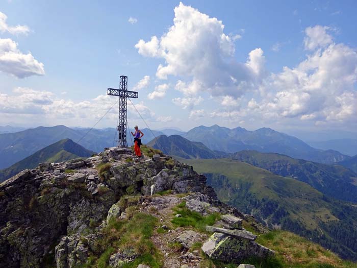 nach der anderen Seite der Blick in die Rottenmanner Tauern zum Bösenstein