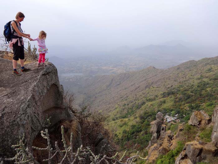 Blick vom höchsten Turm des Gaumukh Rock gegen Westen