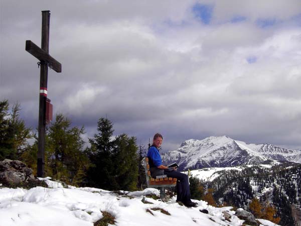 Feldl - Gipfelkreuz gegen NO (Hochmölbing)