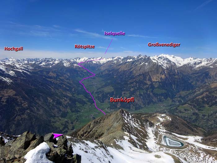 der Iseltrail (die verbleibenden Etappen 3-5) vom Rotenkogel (s. Archiv) der Iseltrail (die verbleibenden Etappen 3-5) vom Rotenkogel (s. Archiv)