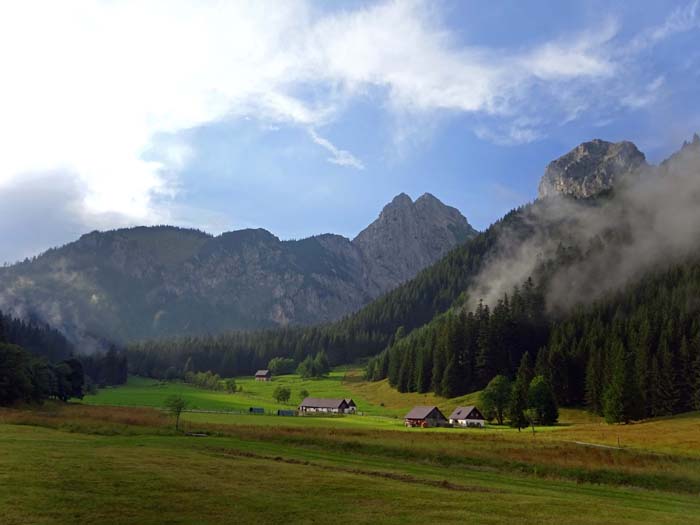 Hochkogel und Kaiserschild von der Gemeindealpe, Eisenerzer Ramsau - dem Ausgangspunkt unserer Runde