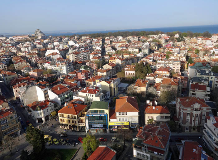Ausgangspunkt unseres Küstentrips entlang des Schwarzen Meeres ist Burgas, mit gut 200.000 Einwohnern viertgrößte Stadt Bulgariens