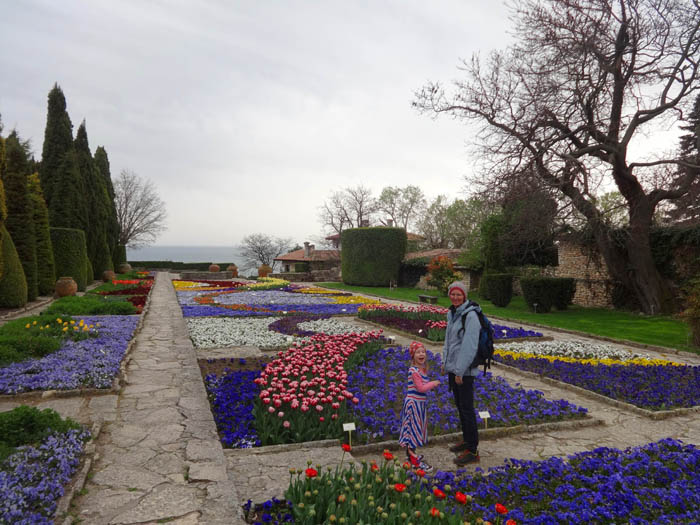 im botanischen Garten von Balchik - eine Augenweide hoch über dem Meer