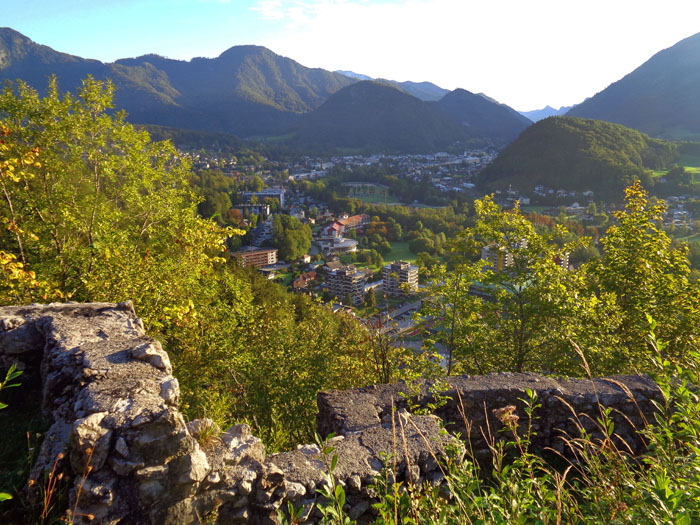 Blick von der Ruine auf die Kaiserstadt