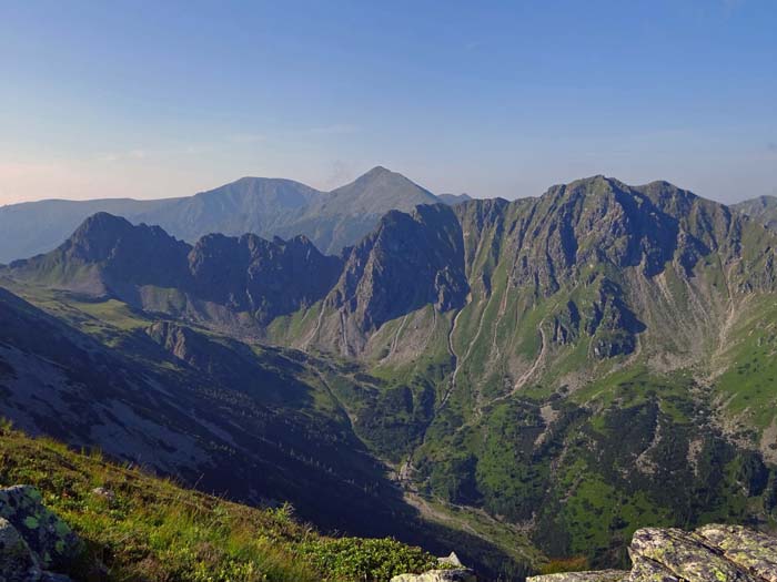 unsere Runde führt uns - halb wandernd, halb kletternd - rund um die Schaunitz, einem bezaubernden Hochtal in den Triebener Tauern