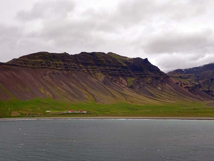 die Einfahrt in den Grundarfjord ganz im Westen Islands ...   