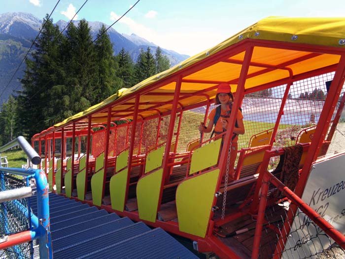 die Standseilbahn ist knapp 1400 m lang und erspart Ronja 600 Hm Aufstieg