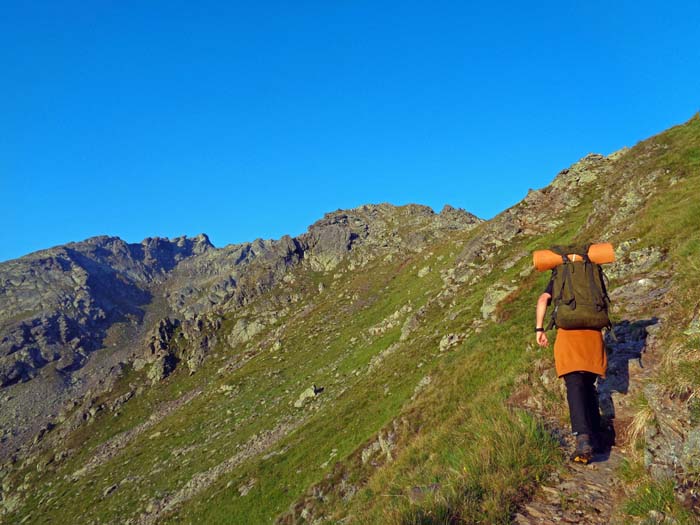 Anstieg von der Feldnerhütte aufs Glenktörl, links Rothorn