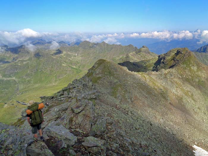 dasselbe Gratstück am Übergang zum Schwarzwandkopf im Sommer