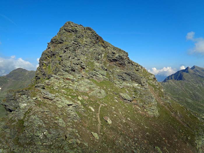 am schmalen Gratsteig bewegen wir uns auf die Schwarzwände zu