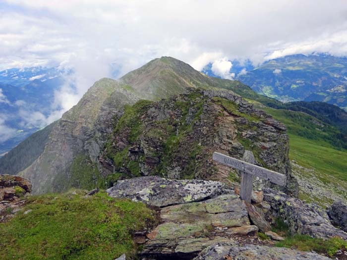 der Kreuzeck-Hauptkamm wird langsam zahmer: Damerkopf gegen Zietenkopf