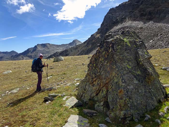 ... eingebettet in eine idyllische Hochebene, die an eine mongolische Viehweide erinnert ... eingebettet in eine idyllische Hochebene, die an eine mongolische Viehweide erinnert