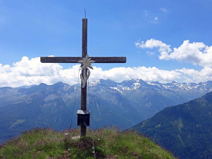 Gipfelkreuz Loibspitze (Südgipfel) gegen SW (Reißeck)