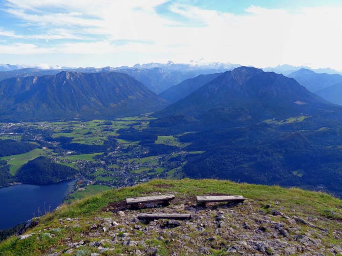 im SSW der Dachstein