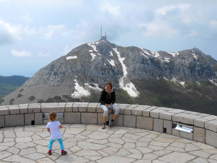 im W der höhere Nachbargipfel Štirovnik