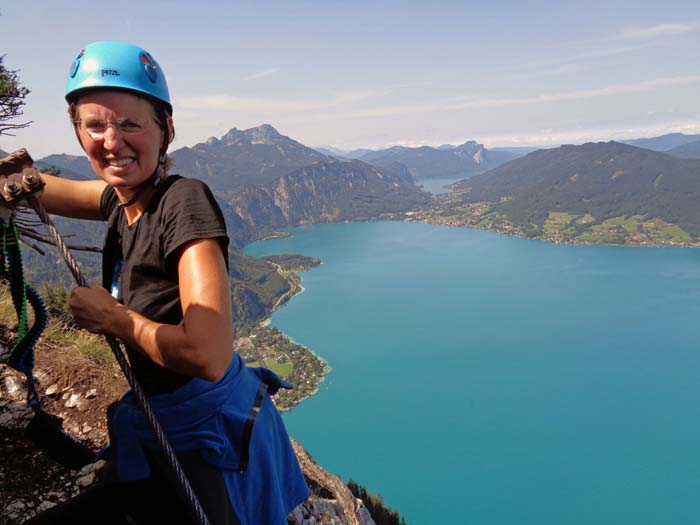 ... reicht die Sicht schon bis hinter den Mondsee zum nächsten Klettersteigabenteuer, der Drachenwand