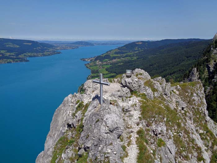 am Gipfel des Kl. Schoberstein; von rechts kommt der Normalweg herauf