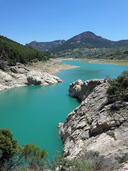 der Quiebrajano-Stausee in einem der abgeschiedensten Landstriche Südspaniens