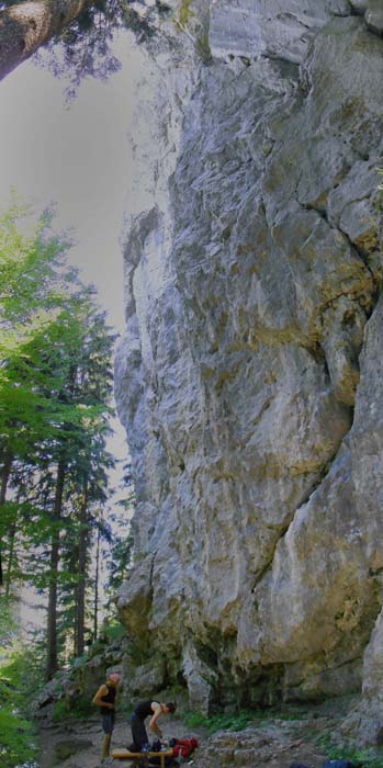 der Sektor Halleluja im rechten Wandteil, wo der Kirchdorfer Reini Moser bereits in den 90er-Jahren mit der Erschließung begonnen hat