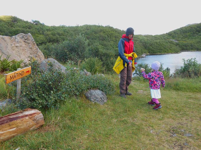 am Solsvatnet beginnt der rot markierte Steig auf den Måtind