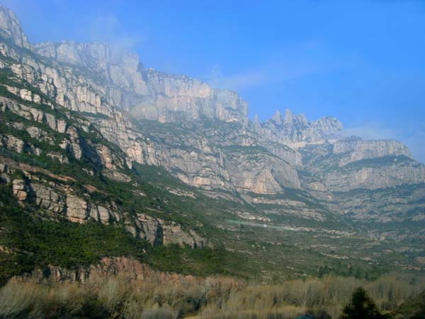 der Montserrat von O aus dem Llobregattal