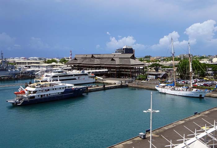 der Fährterminal in Papeete, der Hauptstadt Französisch Polynesiens auf Tahiti