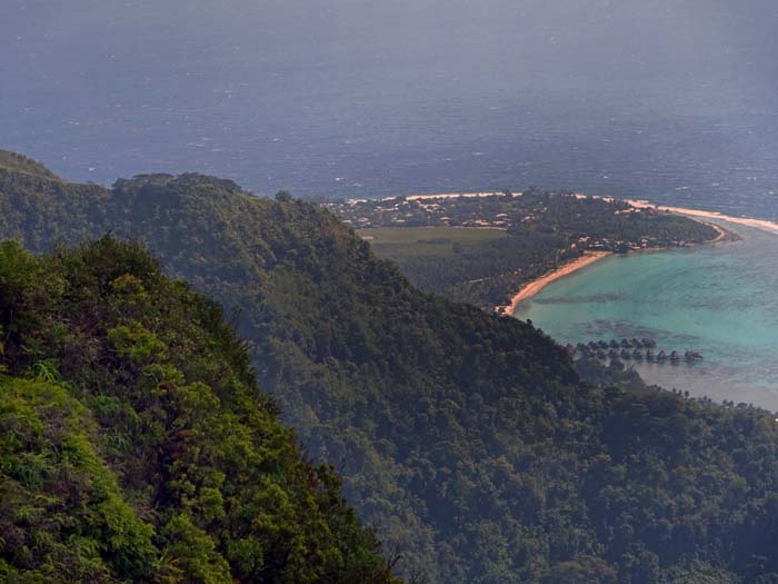 ... der wunderschöne Strand von Temae mit einem der besten Schnorchelgründe der Umgebung (s. Moorea - rund um die Insel)