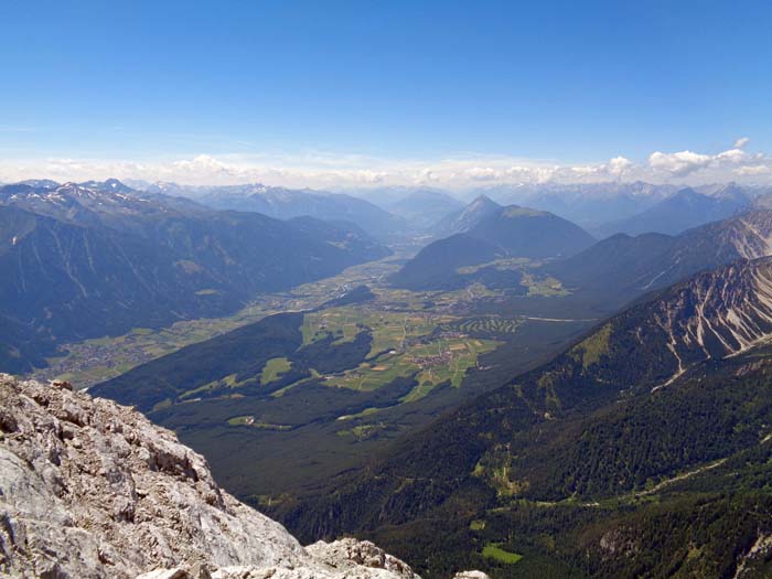 ... und gegen SW aufs Oberinntal