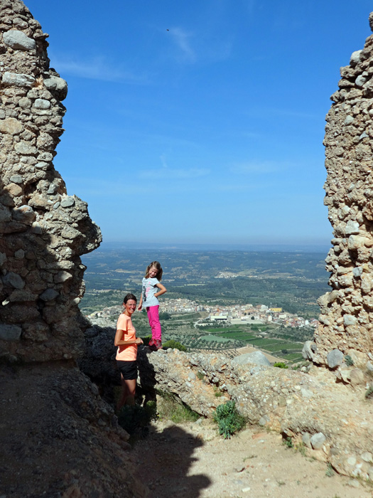 von der Ruine weg ...