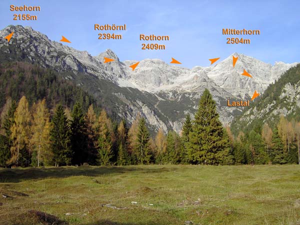 Panorama des Nuaracher Höhenwegs von S (Weißleiten)