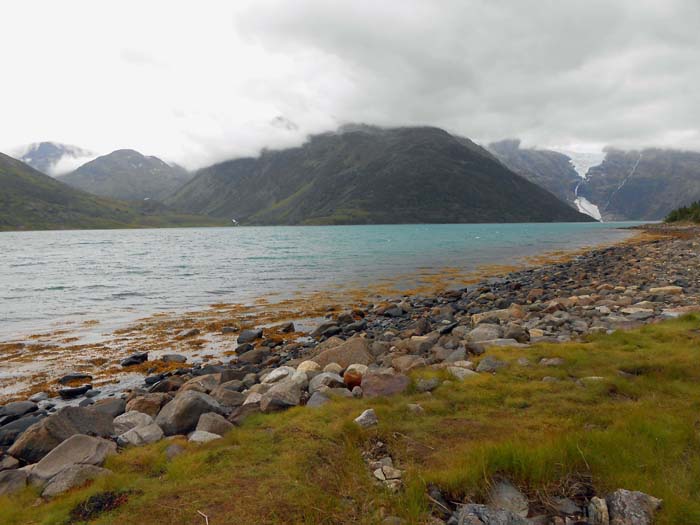 am inneren Jøkelfjord hinter Saltnes ...