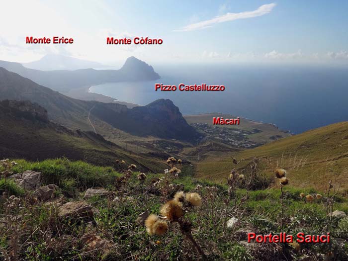 ... führt uns in die Portella Sauci mit schönem Blick ans Westende Siziliens