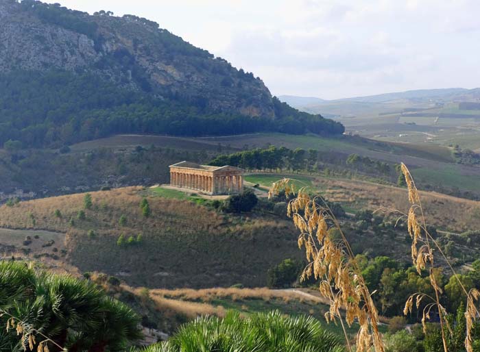 keine 50 km südlich von San Vito lo Capo der griechische Tempel von Segesta