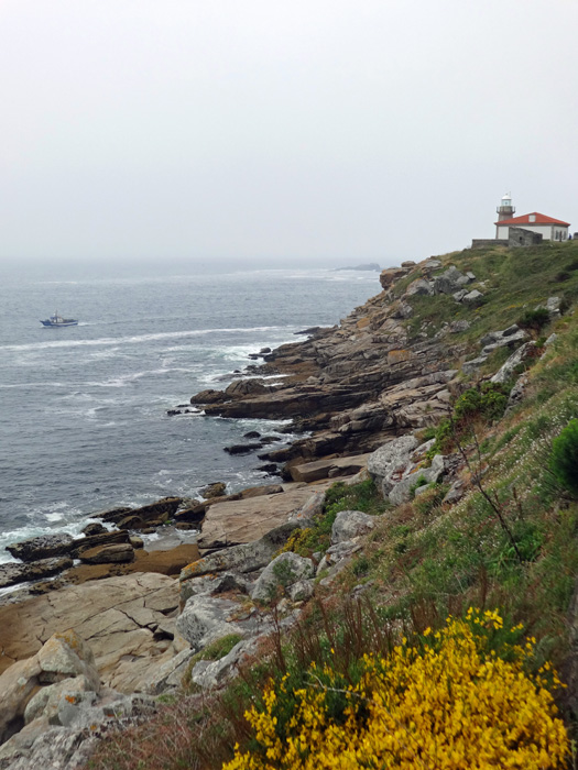 der Faro de Louro an der rauen Atlantikküste Spaniens