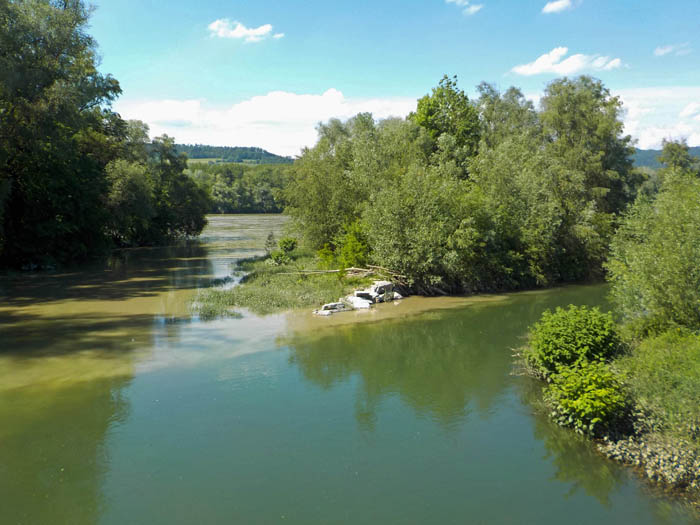 die Mündung in die Donau nahe bei Melk (Hinweis zum endgültigen Ausbooten)