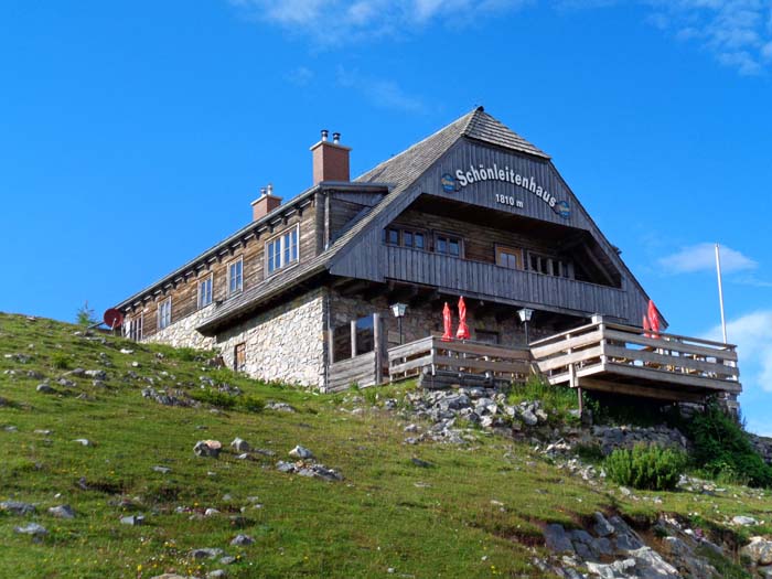 nach dem Klettersteig empfiehlt sich als Ausklang der Aufstieg zum Schönleitenhaus ...