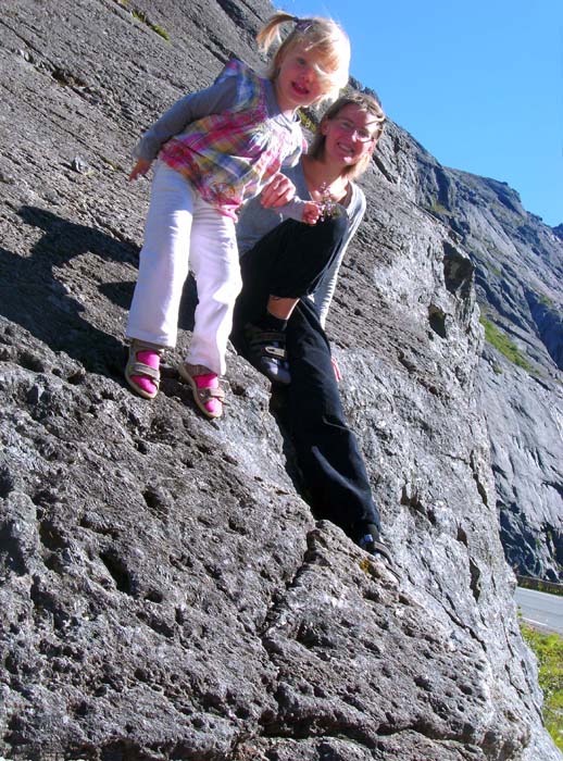 in solch einer Gegend kommen die Mädels gleich auf dumme Gedanken - geklettert wird morgen!