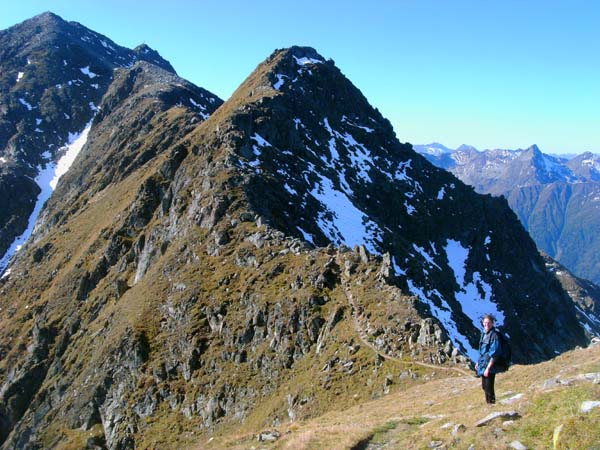 ... wird zunehmend felsiger